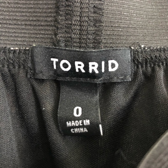 Torrid Plus Floral Print Challis Tulle Full Skirt - Picture 4 of 4